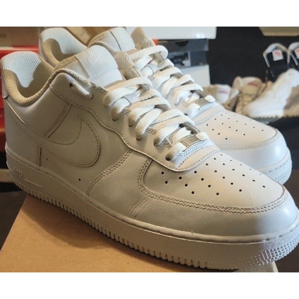 Nike Air Force 1 Low Triple White Mens Sneakers CW2288-111 AF1 Low Top 1x worn - Picture 6 of 13